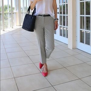 Ann Taylor cream and black patterned Kate ankle length pants
